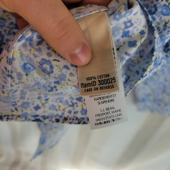 L.L. Bean Wrinkle Free 100% Cotton Button Down Shirt Blouse Blue Size 2X Floral - Picture 7 of 9
